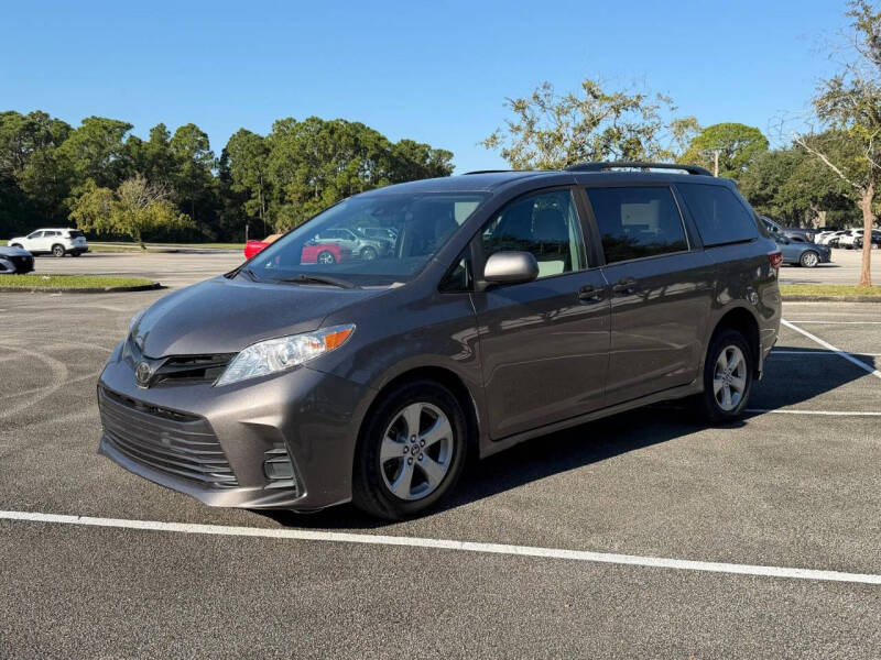 2019 Toyota Sienna L 7-Passenger