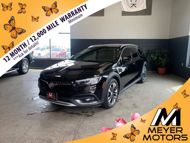 2019 Buick Regal TourX Essence