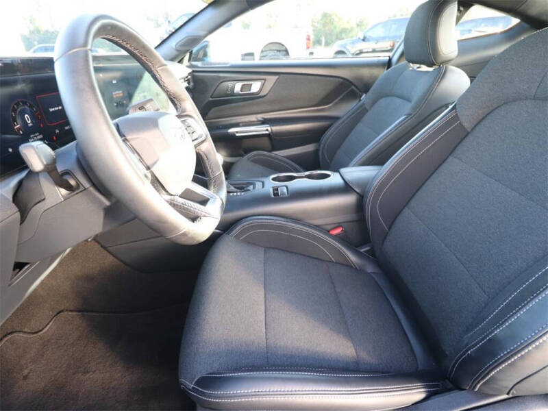 2024 Ford Mustang EcoBoost