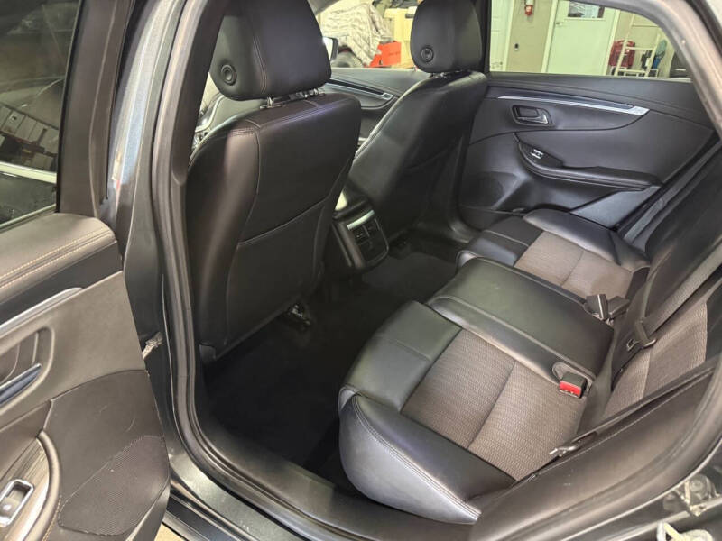 2019 Chevrolet Impala LT