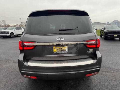 2022 Infiniti QX80 Luxe