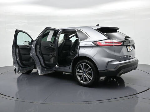2021 Ford Edge Titanium