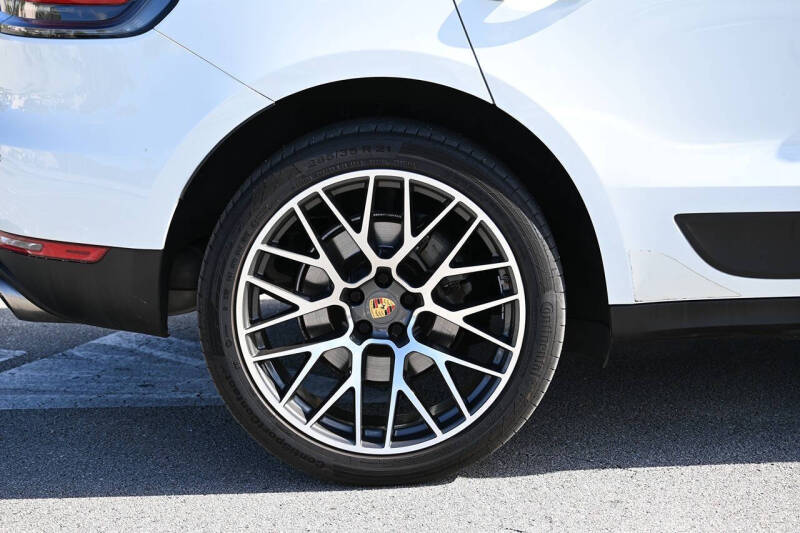 2021 Porsche Macan S