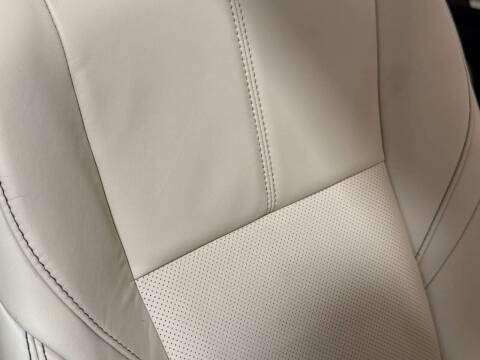 2018 Toyota Avalon Hybrid Limited