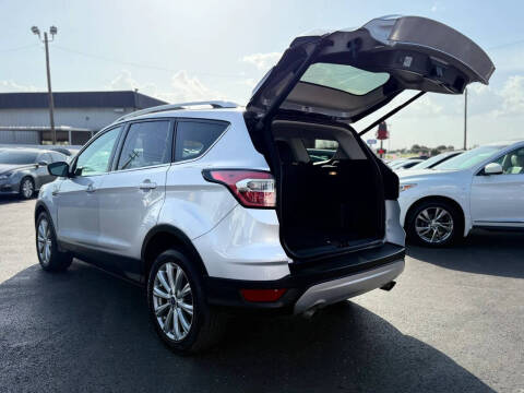 2017 Ford Escape Titanium