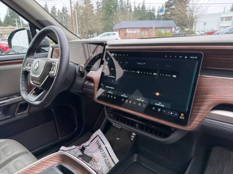 2023 Rivian R1T Launch Edition