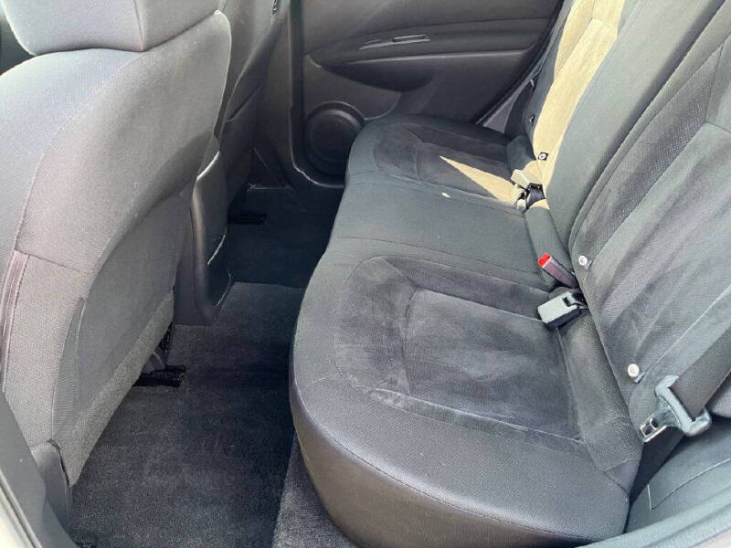 2010 Nissan Rogue S