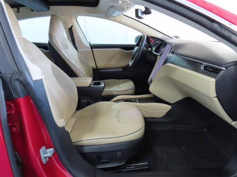 2013 Tesla Model S Performance