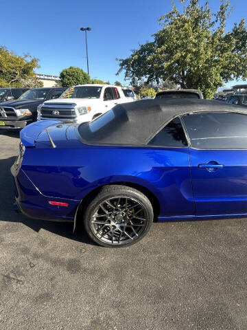 2014 Ford Mustang V6 Premium