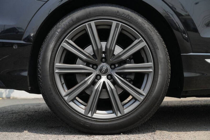 2022 Audi SQ8 4.0T quattro Prestige