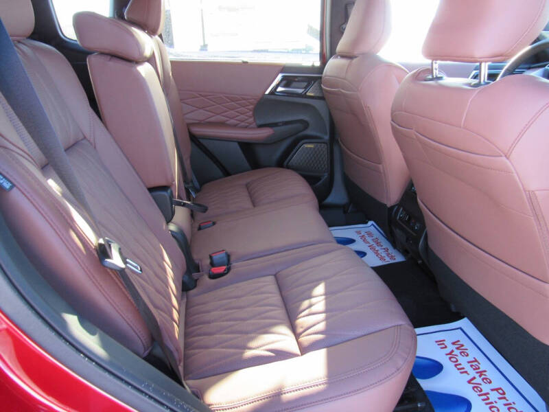 2026 Mitsubishi Outlander SEL