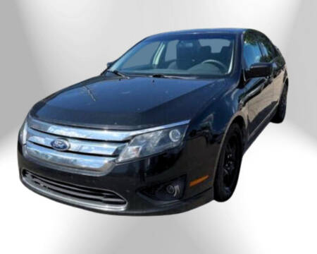 2010 Ford Fusion for sale at R&R Car Company in Mount Clemens MI