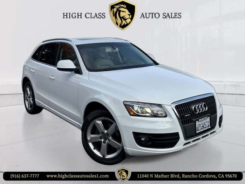 2011 Audi Q5 2.0T quattro Premium Plus