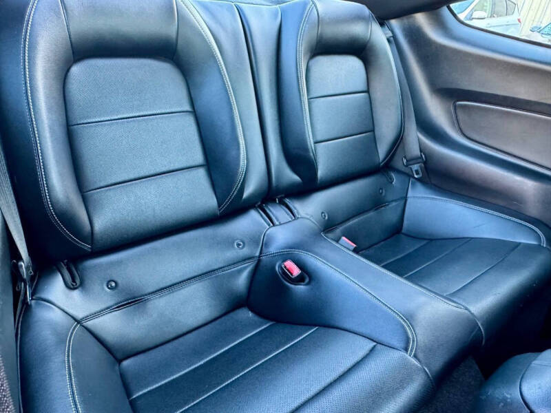 2016 Ford Mustang EcoBoost Premium