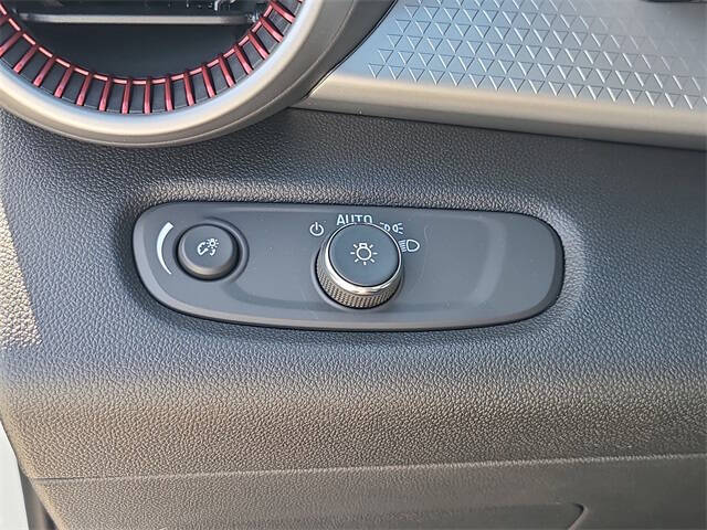 2026 Chevrolet Trax RS