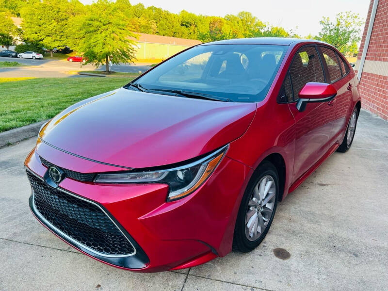 2021 Toyota Corolla LE photo 2