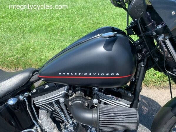 2012 Harley-Davidson FXS Blackline