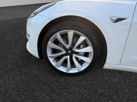 2020 Tesla Model 3 Long Range