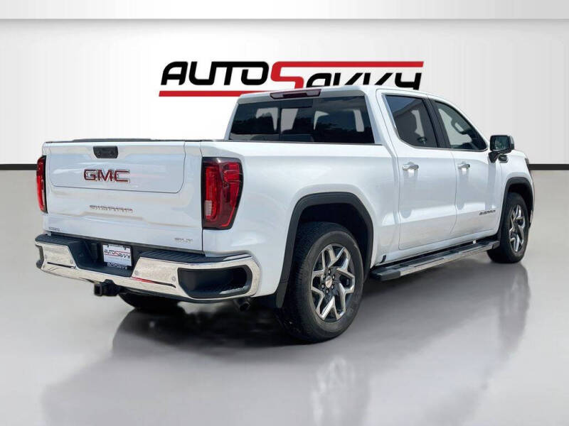 2024 GMC Sierra 1500 SLT