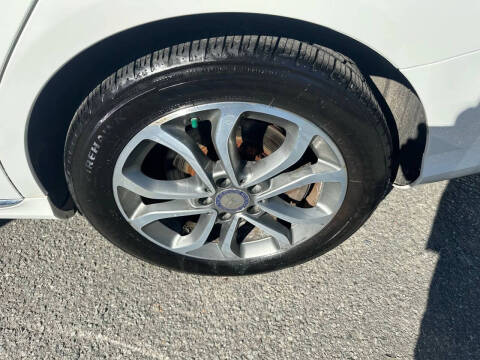 2016 Mercedes-Benz C-Class