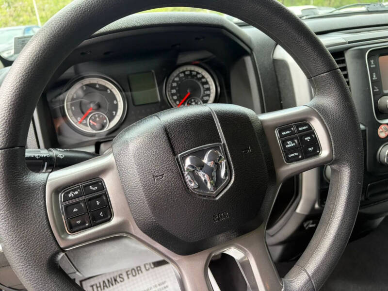 2024 RAM 1500 Classic