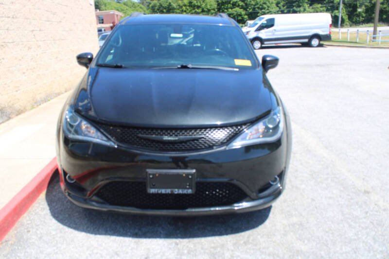 2018 Chrysler Pacifica Touring L Plus