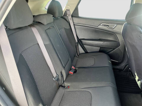 2024 Kia Sportage Hybrid LX