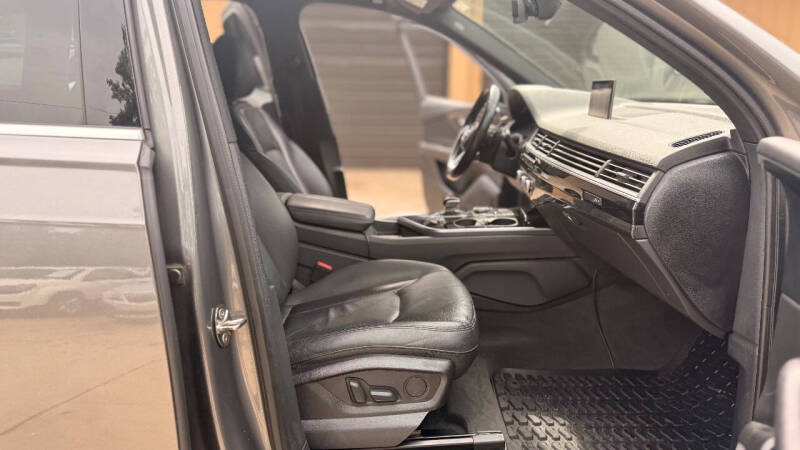 2017 Audi Q7 2.0T quattro Premium