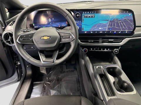 2026 Chevrolet Equinox EV LT 1