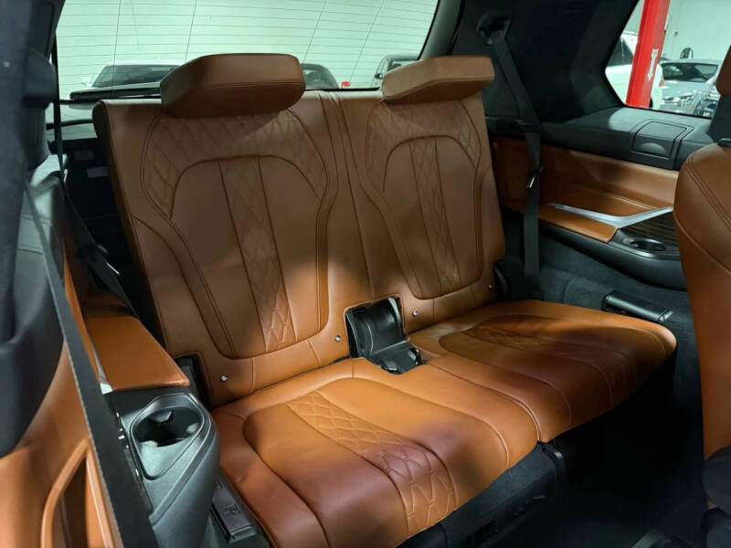 2021 BMW X7 xDrive40i