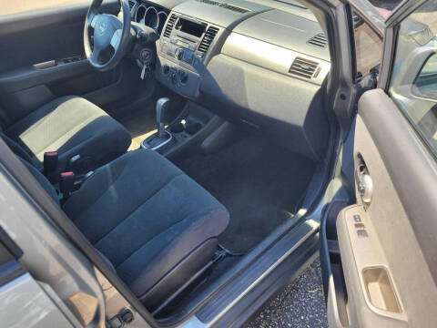 2012 Nissan Versa 1.8 S