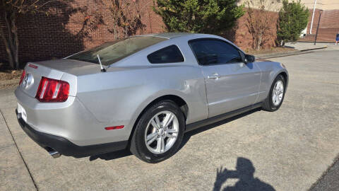 2012 Ford Mustang V6