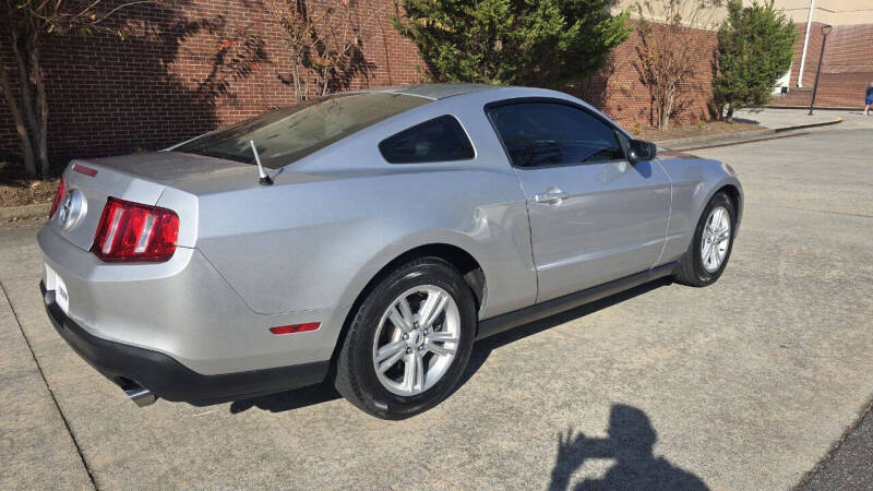 2012 Ford Mustang V6