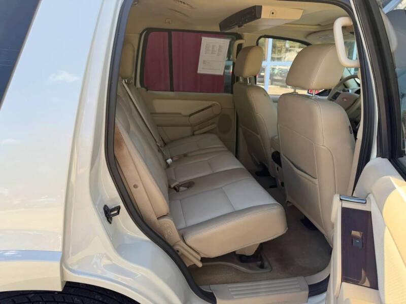 2006 Ford Explorer Limited