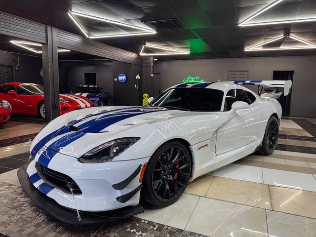 2016 Dodge Viper GTC