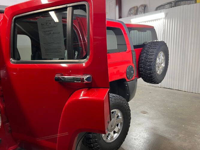 2009 HUMMER H3 Luxury