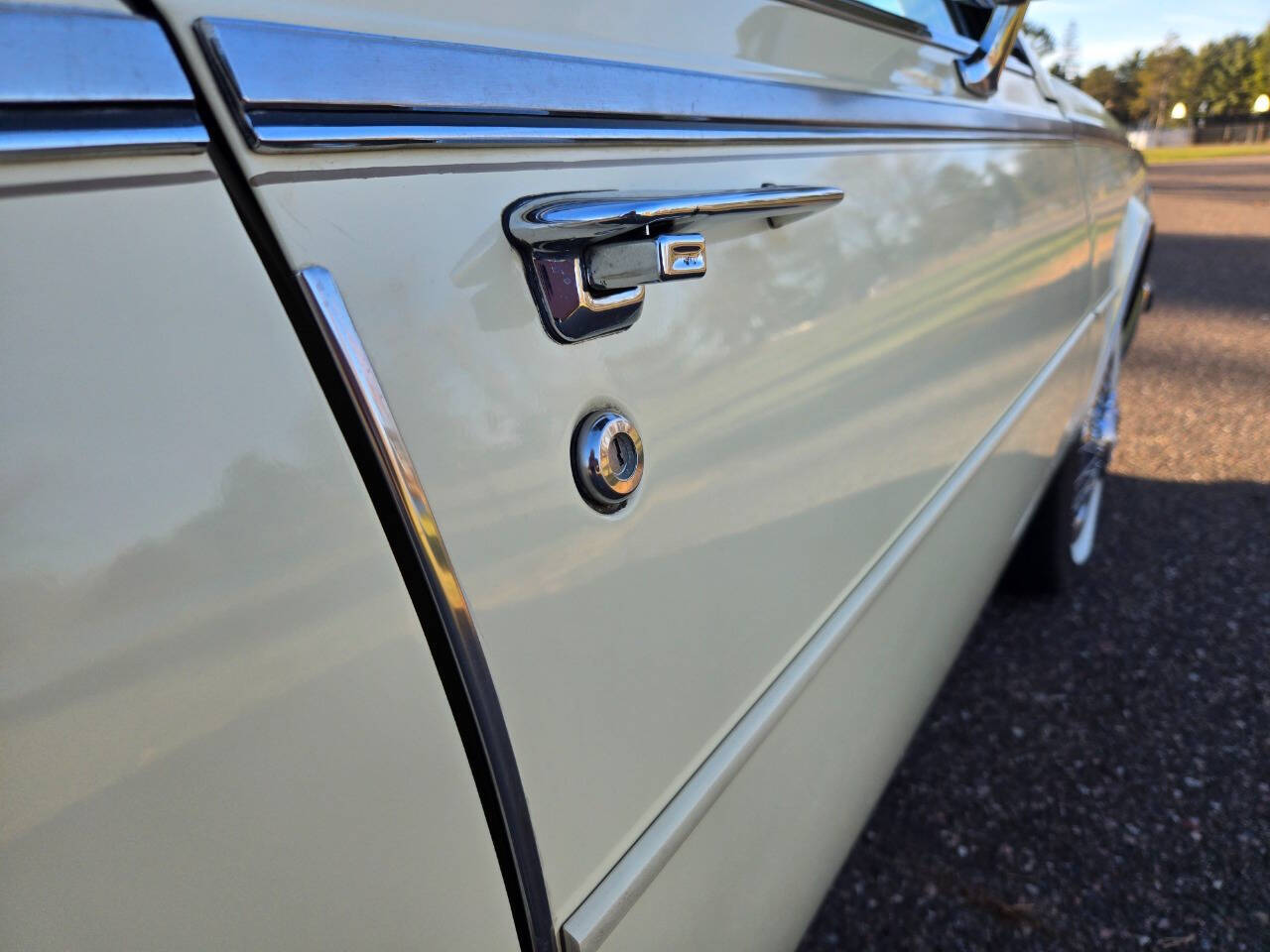 1984 Cadillac Seville 51