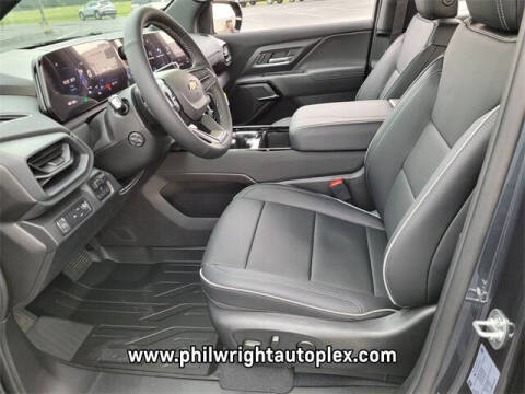 2025 Chevrolet Silverado EV LT