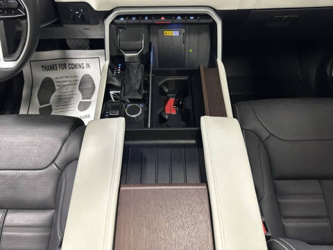 2024 Toyota Sequoia Capstone