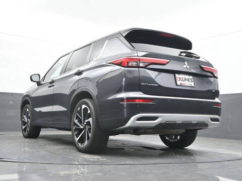 2024 Mitsubishi Outlander