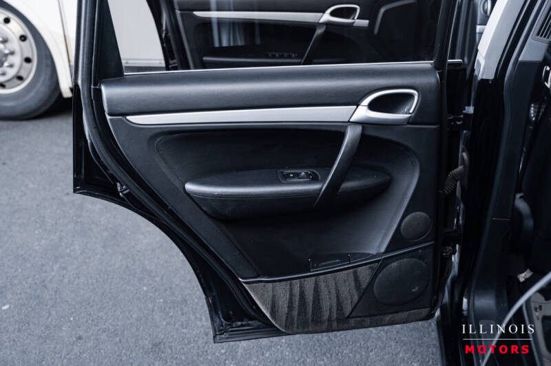 2004 Porsche Cayenne S