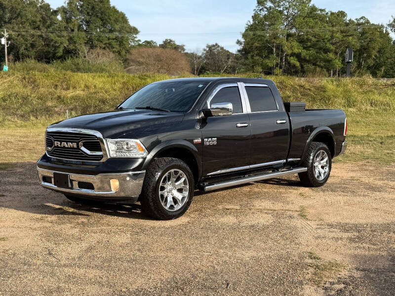 2017 RAM Ram 1500 Pickup Laramie Limited's photo