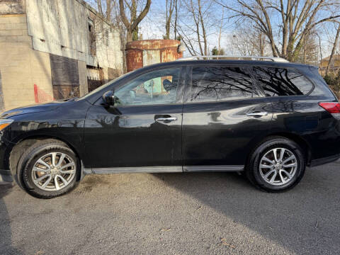 2016 Nissan Pathfinder S