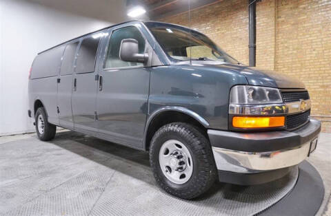2017 Chevrolet Express LT 3500