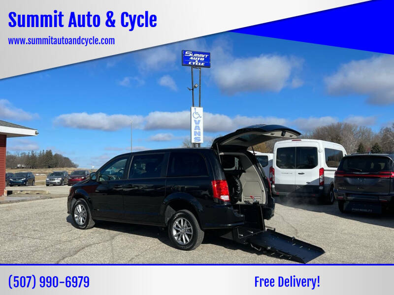 2016 Dodge Grand Caravan for sale at Summit Auto & Cycle in Zumbrota MN