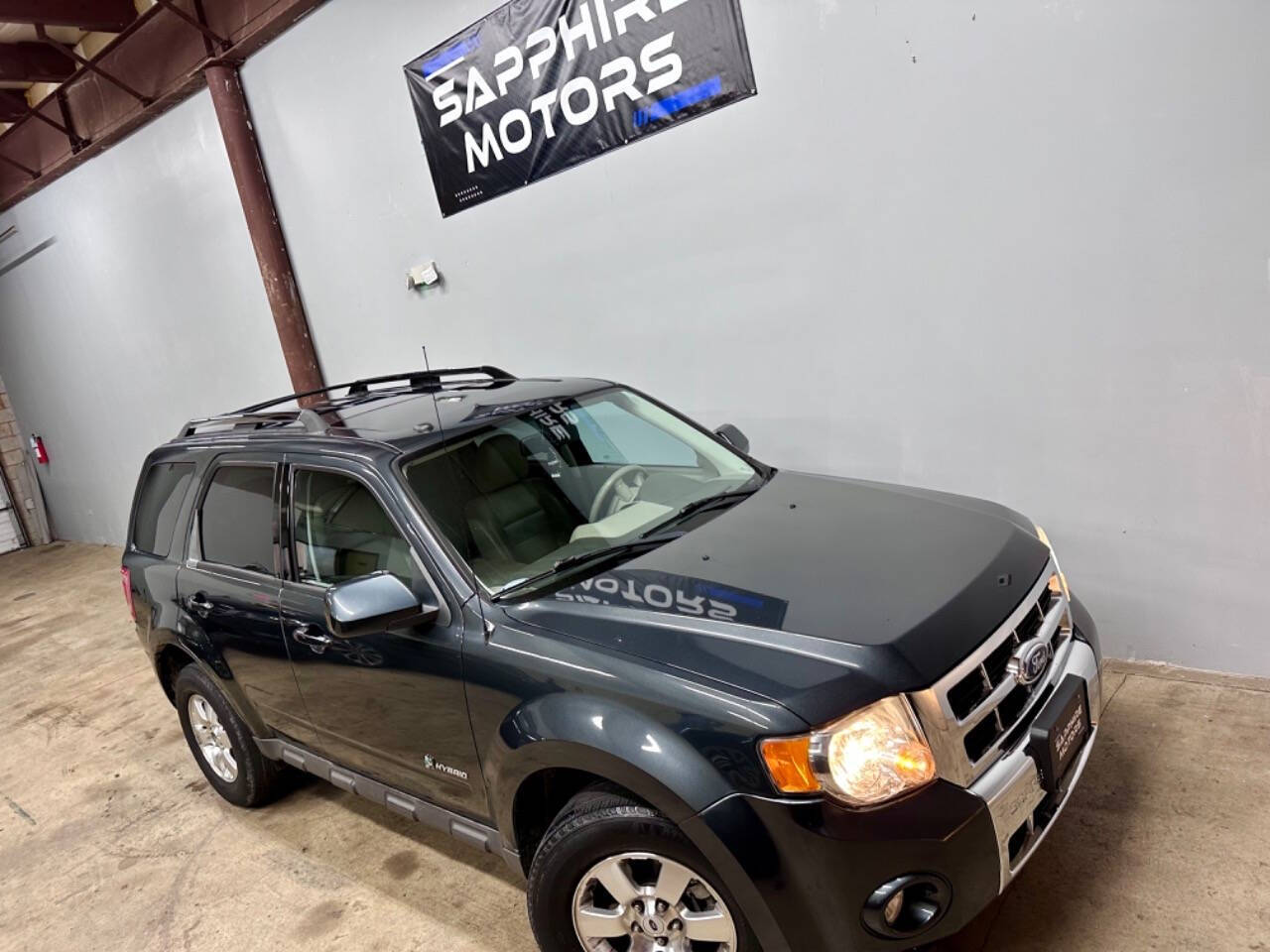 2009 Ford Escape Hybrid for sale at Sapphire Motors in Gurnee, IL