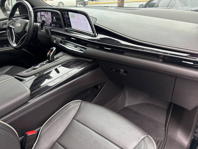 2021 Cadillac Escalade Sport