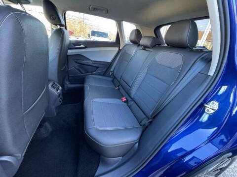 2024 Volkswagen Taos SE 4Motion