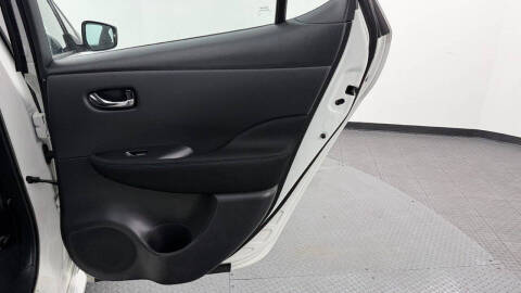 2019 Nissan LEAF S