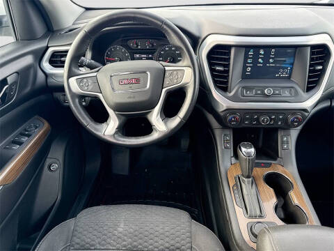 2018 GMC Acadia SLE-2